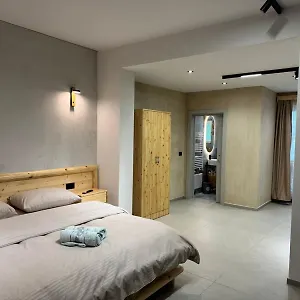 Restaurant Radomira Guest house Ceren