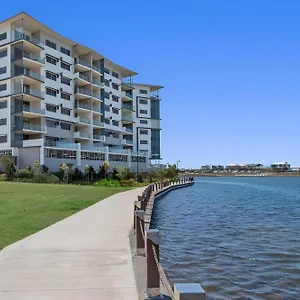 Salt At Oceanside Hotel Kawana Waters